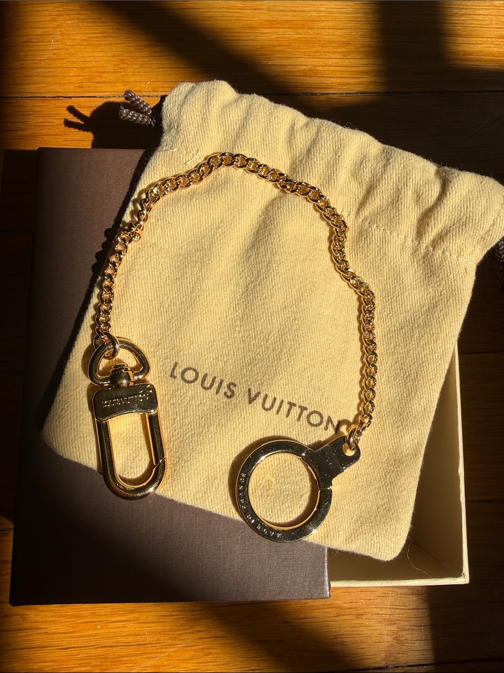 Louis Vuitton CHAINE ANNEAU CLES DORE Gold Bolt Extender Key Chain